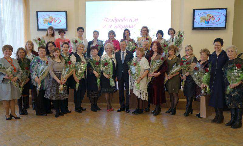 Встреча председателя Областной Думы с женщинами Колымы