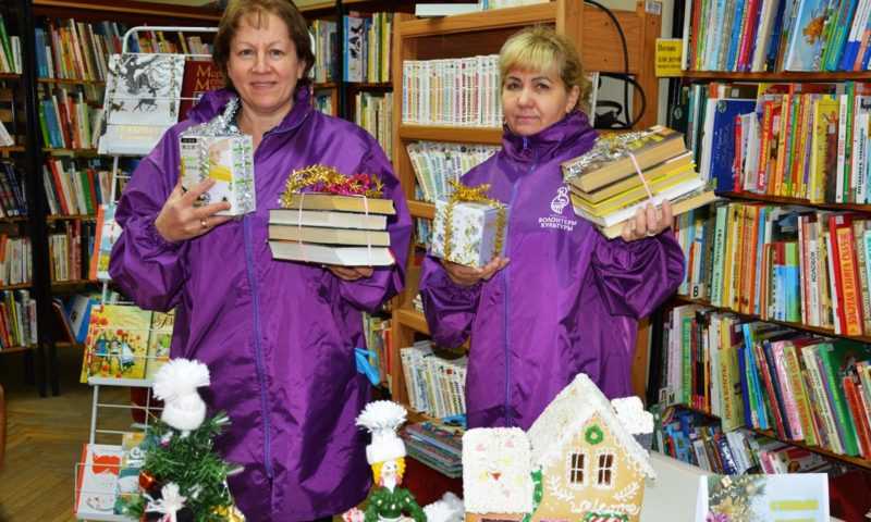 Библиотекари участвуют в акции «Новый год в каждый дом»