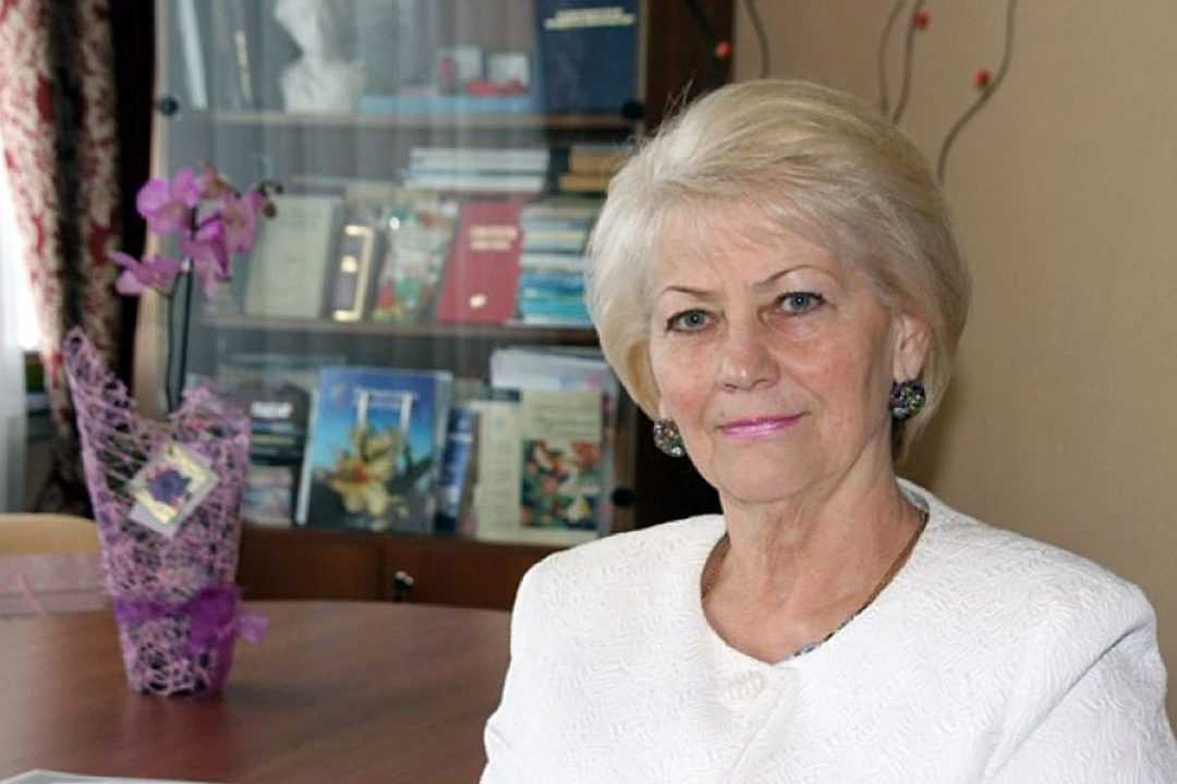 Валентина Борисовна Ампилогова